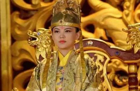 武则天用了什么方法坐稳皇位？政敌渐渐被消灭