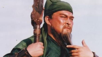 为何说就算关羽大意失荆州，刘备也不会拿他怎么样？