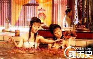 清朝时是这样选女人进宫的：竟从13岁起就被选