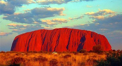 艾尔斯岩石是怎么形成的？艾尔斯岩石有什么传说？