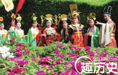 武则天为何烧牡丹仙子？武则天与牡丹仙子传说
