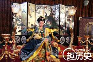 揭秘乾陵封藏：一代女皇武则天的惊天秘闻
