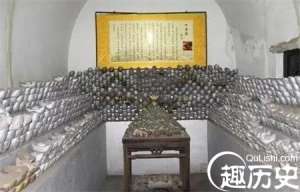乾隆为何不杀贪官和珅-这原因你绝对想不到