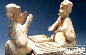 古代人为何要跪着吃饭-原来是为了避免走光