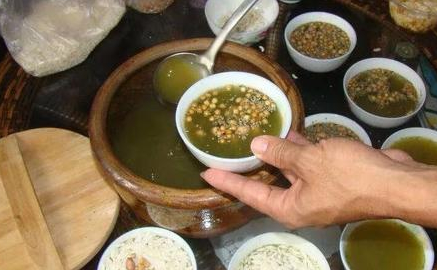 在宋代的笔记中，关于对擂茶功效的记载有哪些？