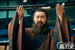 曹操大败乌丸后为何要重赏劝阻官员？