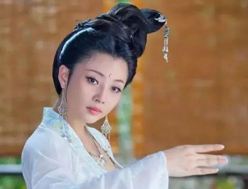 花蕊夫人与孟昶、赵匡胤与赵光义之间分别有着怎样的故事？