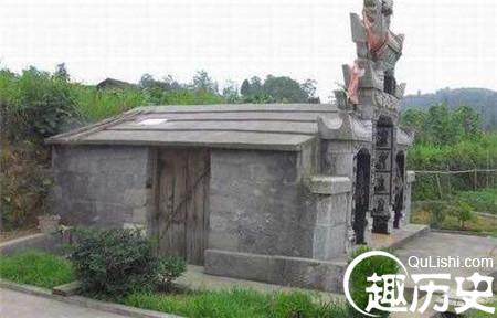 他们是从坟里出生的-揭秘贵州的活人坟真相