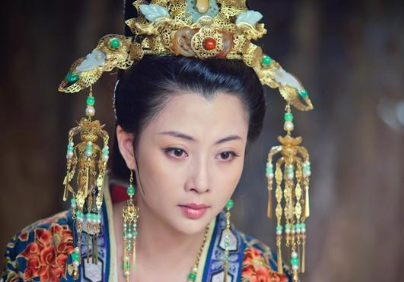 花蕊夫人与孟昶、赵匡胤与赵光义之间分别有着怎样的故事？