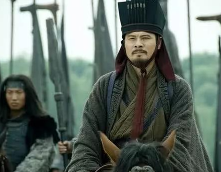 吕布为什么是三国最倒霉的人 和谁合作,谁就会倒霉