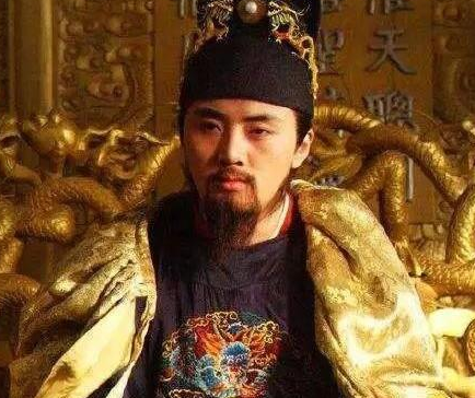 魏忠贤被称为“九千九百岁” 魏忠贤为何躲不过刚继位的崇祯