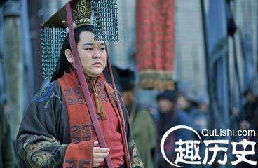 这位聪明程度超过诸葛亮，在世人眼里却误解为蠢材