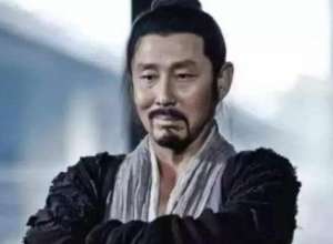 樊哙为什么一见到韩信就下跪磕头？原因是什么