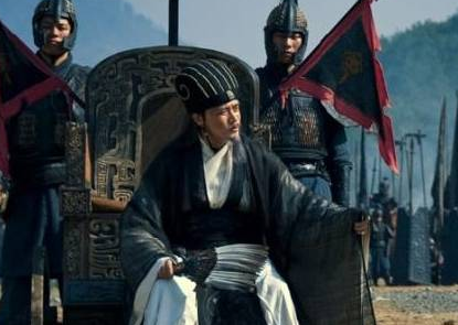 刘备死后蜀汉四边动乱 诸葛亮为什么等了两年才平乱