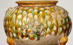 唐朝的唐三彩有哪些成形方法？轮制、模制、雕塑三种