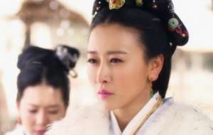 芈居跟孟赢之间是什么关系？本是儿子的老婆，结果被偷梁换柱据为己有