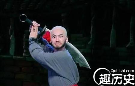 古代刽子手砍头之前为什么要先往刀上喷酒？