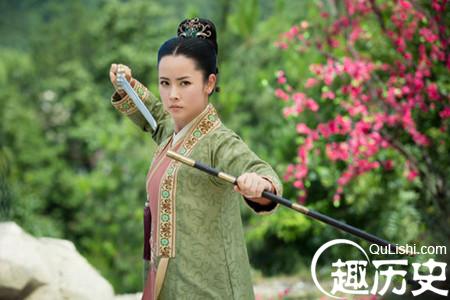 笑傲江湖宁中则武功怎么样？宁中则会哪些武功