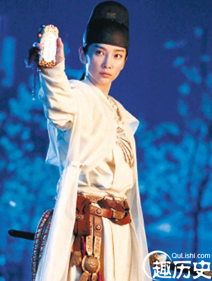 揭秘：解开唐代女子偏爱着男装的原因
