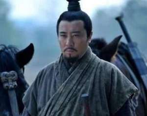 许汜为何要背叛曹操投奔吕布？他之后去了哪里？