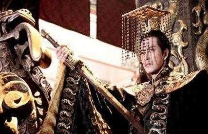 周静帝为什么会将皇位让出来 让位之前是做过考虑的