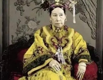 慈安太后和慈禧太后区别是什么 慈安真的是被慈禧所害死的吗