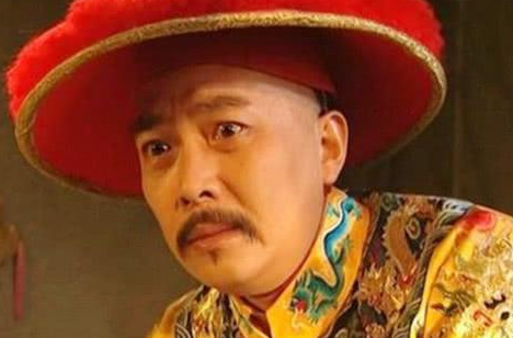 岳钟琪为吏部尚书说好话，为何此大臣还落马了？