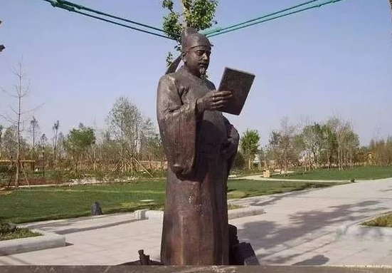 冯道为什么被称为官场不倒翁？他为什么能屹立不倒？