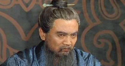 曹操挟天子以令诸侯，为何没有用强硬手段对待敌人？