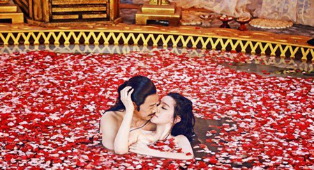 杨贵妃完败唐玄宗李白安禄山三老男绝招是什么