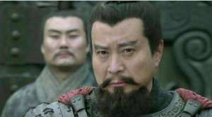 如果按照袁绍的说法，颜良文丑真能与吕布抗衡吗？