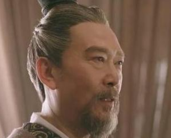 都是刘备的托孤重臣，诸葛亮与李严之间的关系为何会不好？_0
