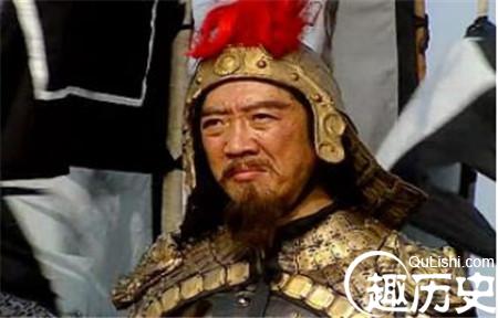 如何评价魏国武将于禁临阵投靠敌军的行为