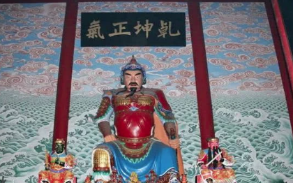 张巡：唐朝铁血战将，他最后是怎么死的？