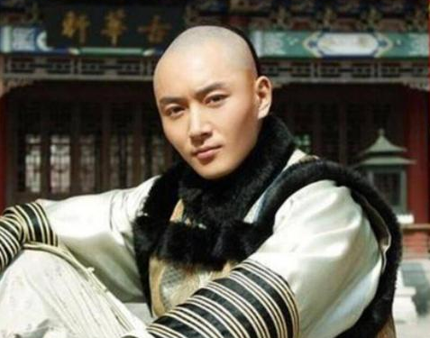 纯妃是什么身份-生的孩子，受到雍正和乾隆重用！