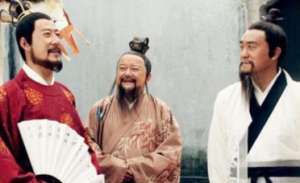 四大案后朱元璋屠尽功臣，刘伯温是怎么保住性命的？