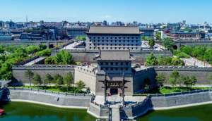 西安城墙的南门是什么门？该南门始建于哪个朝代？