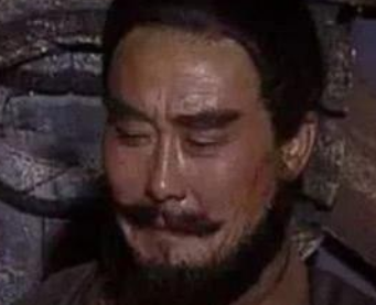 程普、韩当是什么来历？他们选择跟随孙坚的原因是什么？