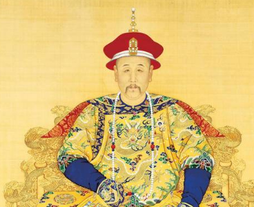 雍正皇帝把寝宫搬到养心殿的原因是什么？