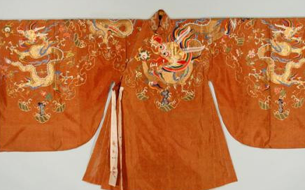 在古代的赏赐中，蟒袍加身为什么是大夫们的最高理想？