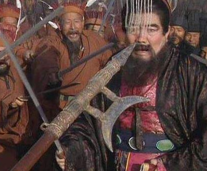 吕布为什么是三国最倒霉的人 和谁合作,谁就会倒霉