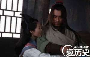 武松杀嫂有何隐情？武松竟将潘金莲衣服扒光