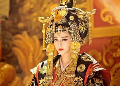 武则天用了什么方法坐稳皇位？政敌渐渐被消灭