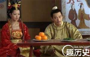 古代的汉人吃饭时喜欢跪着 竟然是因为遮羞？