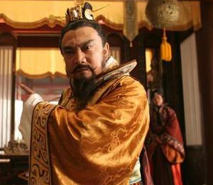 历史上朱温为了成功登上帝位，都做了什么样的事情？