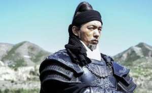 白起因为什么震慑了别国？他在长平之战中有何表现？
