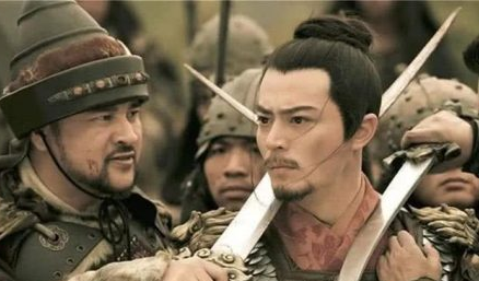 在土木之变以后，对明朝国內的政冶造成了怎样的转变？