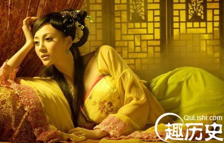 曹操特殊嗜好：建铜雀台打造美女集中营