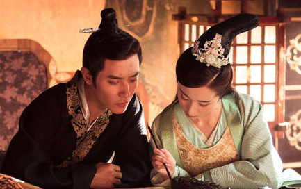 都说历史是由胜利者所书写，那么隋朝实际上有几位皇帝？