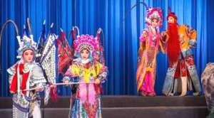 秦腔《三请樊梨花》讲述了一个什么样的故事？